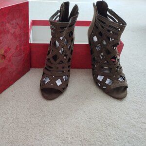 Carlos by Carlos Santana Sandals